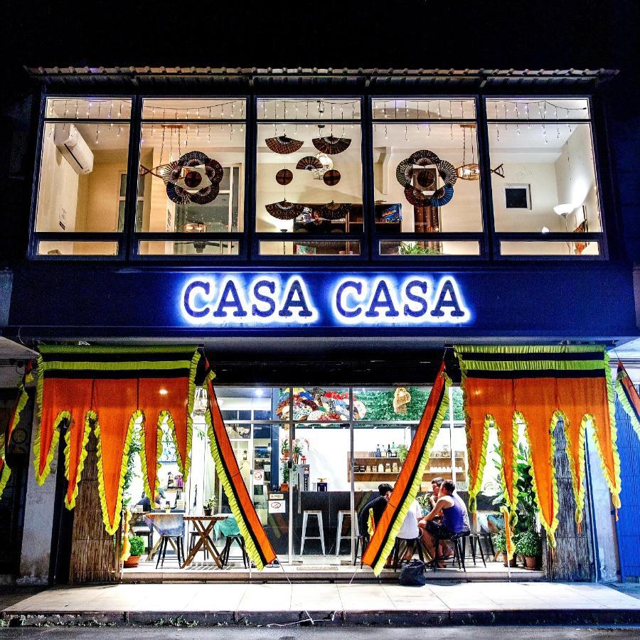 Casa Casa *
